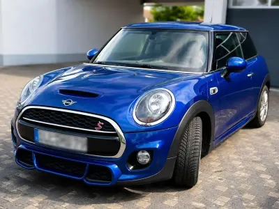 Gebraucht Mini Cooper S 192 PS (141 kW) 2019 Blau Kleinwagen