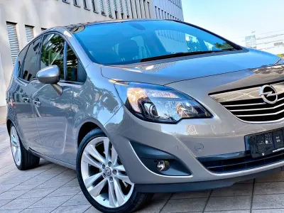 Gebraucht Opel Meriva 140 PS (102 kW) 2012 Grau Van / Kleinbus