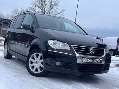 Schwarz Gebraucht 2008 VW Touran Highline Van / Kleinbus | 4.999 € (Fairer Preis)