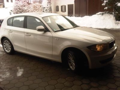 gebraucht BMW 118 d - 2011 Modell -