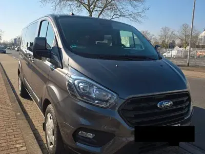 Gebraucht Ford Transit Tourneo 131 PS (96 kW) 2020 Grau Van / Kleinbus