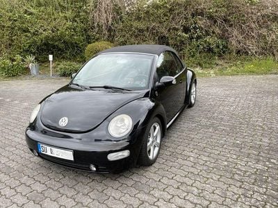 Gebraucht VW New Beetle Highline 102 PS (75 kW) 2004 Schwarz Kleinwagen