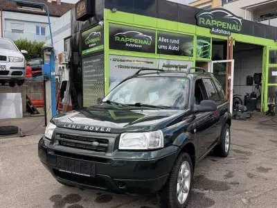 Käytetty Land Rover Freelander 109 HP (80 kW) 2004 Vihreä Katumaasturi