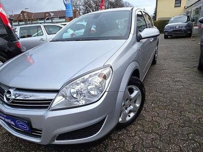 Gebraucht Opel Astra Edition 105 PS (77 kW) 2007 Silber Limousine