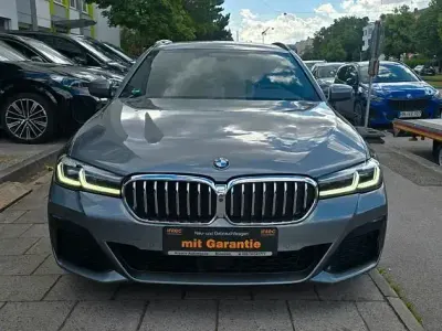 Gebraucht BMW 530 M Sport 286 PS (210 kW) 2020 Andere Kombi