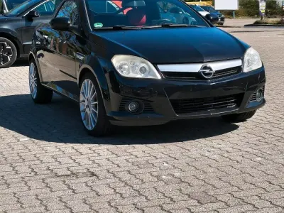 Gebraucht Opel Tigra 90 PS (66 kW) 2007 Schwarz Cabrio