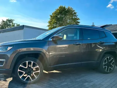 Gebraucht Jeep Compass 170 PS (125 kW) 2019 Andere farben SUV