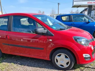 Gebraucht Renault Twingo 75 PS (55 kW) 2014 Rot Kleinwagen