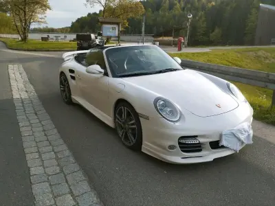 Begagnad Porsche 997 Turbo 530 HK (389 kW) 2010 Vit Cab