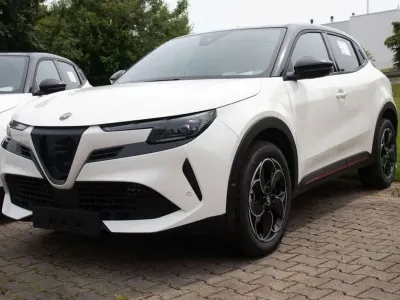 Occasion Alfa Romeo Junior Tech Edition 145 ch (106 kW) 2025 Blanc SUV