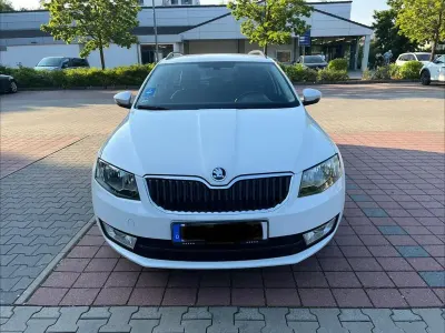 Gebraucht Skoda Octavia Style 150 PS (110 kW) 2016 Weiß Kombi