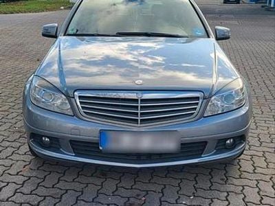 Gebraucht Mercedes 200 136 PS (100 kW) 2010 Grau Kombi
