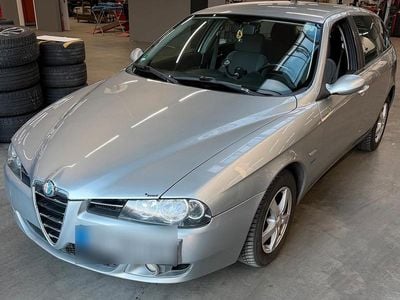 Usata Alfa Romeo 156 115 CV (84 kW) 2004 Argento Station wagon
