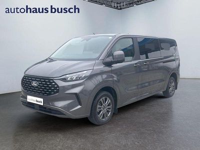 Usata Ford Tourneo Titanium 136 CV (100 kW) 2025 Grigio Monovolume