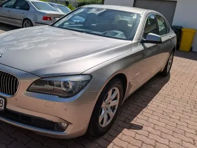 Gebraucht BMW 730 Sport Line 245 PS (180 kW) 2009 Limousine