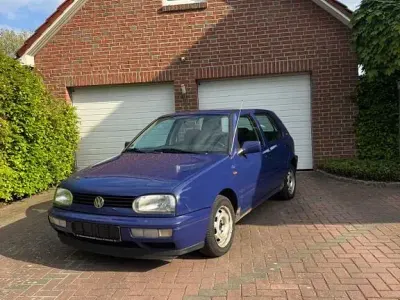 Brugt VW Golf III Edition 60 HK (44 kW) 1997 Blå Sedan
