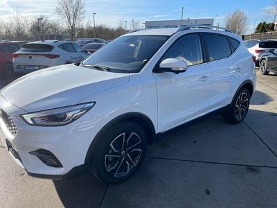 Weiß Gebraucht 2024 MG ZS Luxury SUV | 18.700 € (Fairer Preis)