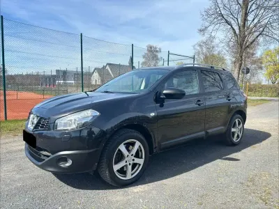 Gebraucht Nissan Qashqai +2 Acenta 150 PS (110 kW) 2011 Schwarz SUV