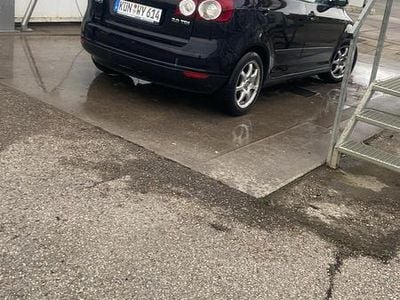 VW Golf V