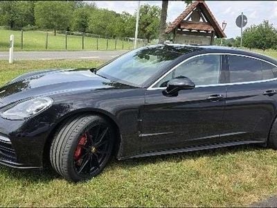Porsche Panamera Turbo S