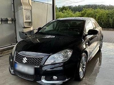 Gebraucht Suzuki Kizashi Sport 178 PS (130 kW) 2012 Schwarz Limousine