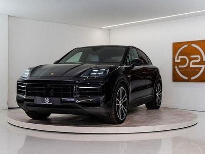 Gebraucht Porsche Cayenne 462 PS (339 kW) 2024 Schwarz SUV