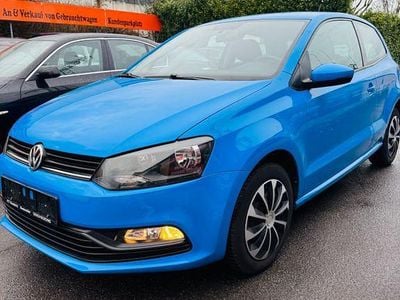 Blau Gebraucht 2014 VW Polo Trendline Limousine | 4.000 € (Guter Preis)
