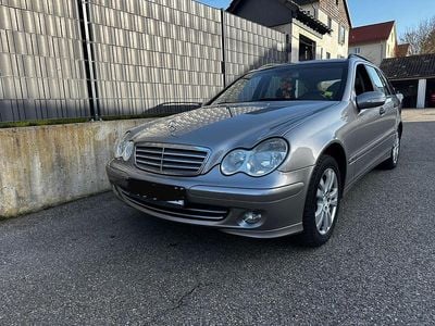 Gebraucht Mercedes C200 122 PS (89 kW) 2004 Beige Kombi