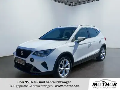 Second-hand Seat Arona FR 110 CP (80 kW) 2023 Alb SUV