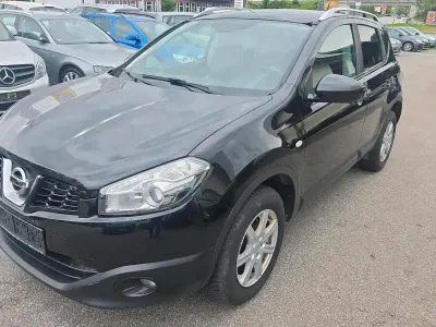 Gebraucht Nissan Qashqai 150 PS (110 kW) 2011 Schwarz SUV
