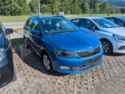Gebraucht Skoda Fabia Style 110 PS (80 kW) 2016 Blau Kombi