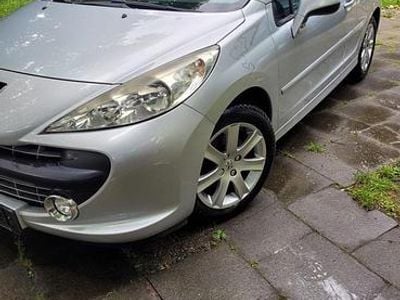 Peugeot 207 CC