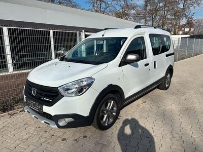Gebraucht Dacia Dokker Stepway 116 PS (85 kW) 2017 Weiß Van / Kleinbus