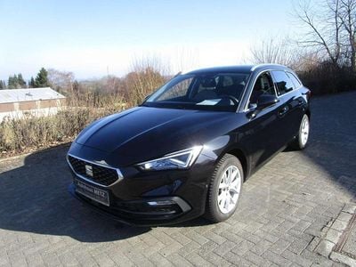 Gebraucht Seat Leon Style 150 PS (110 kW) 2021 Mitternachtsschwarz Kombi
