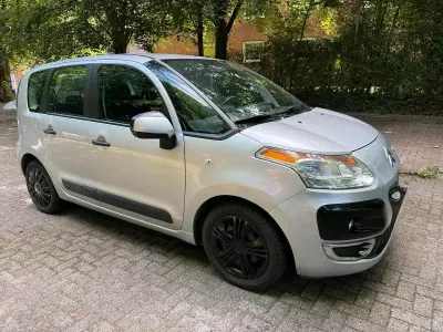 Gebraucht Citroën C3 Picasso 95 PS (69 kW) 2010 Silber Van / Kleinbus