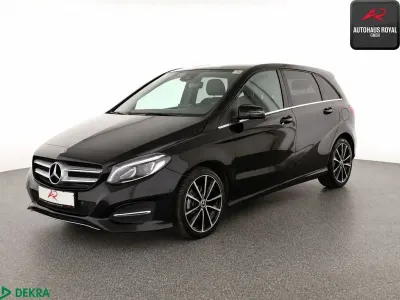 Gebraucht Mercedes B200 Urban 156 PS (114 kW) 2018 Schwarz Van / Kleinbus