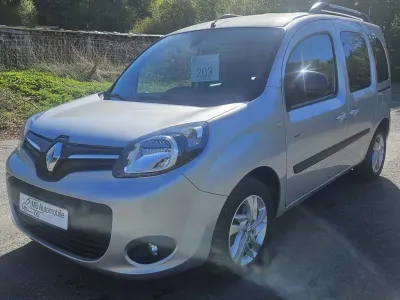 Usata Renault Kangoo LIMITED 114 CV (83 kW) 2018 Argento Monovolume