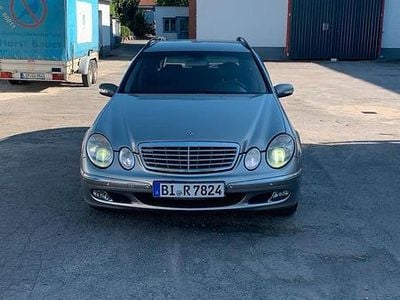 Mercedes E220