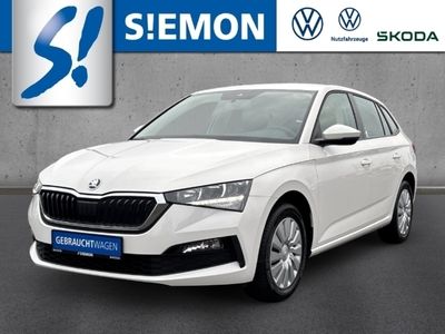 Używany Skoda Scala Cool Plus 95 KM (69 kW) 2021 Biały Hatchback