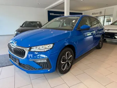 Gebraucht Skoda Scala Selection 116 PS (85 kW) 2025 Blau Kleinwagen