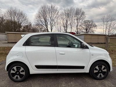 Gebraucht Renault Twingo LIMITED 69 PS (50 kW) 2017 Weiß Kleinwagen