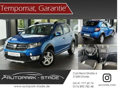 Gebraucht Dacia Sandero Stepway 90 PS (66 kW) 2015 Blau Limousine