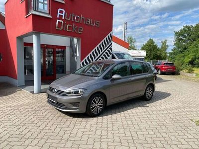 Grau Gebraucht 2016 VW Golf Sportsvan Allstar Van / Kleinbus | 16.690 € (Teuer)