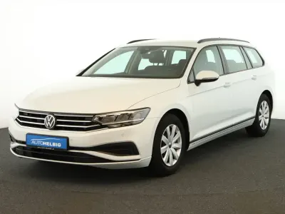Gebraucht VW Passat 150 PS (110 kW) 2023 Gletscherweiss metallic Kombi