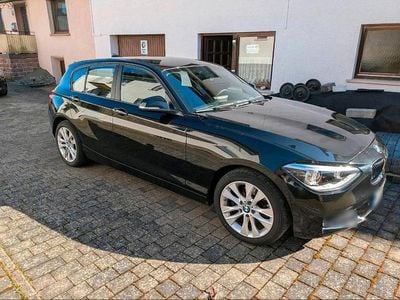 Gebraucht BMW 125 Urban Line 224 PS (164 kW) 2014 Schwarz Kleinwagen
