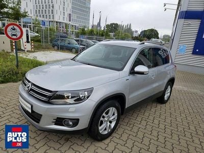 Silber Gebraucht 2015 VW Tiguan Sportline SUV | 14.899 € (Fairer Preis)