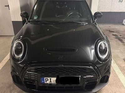 Schwarz Gebraucht 2022 Mini John Cooper Works Kleinwagen | 31.500 € (Etwas zu teuer)