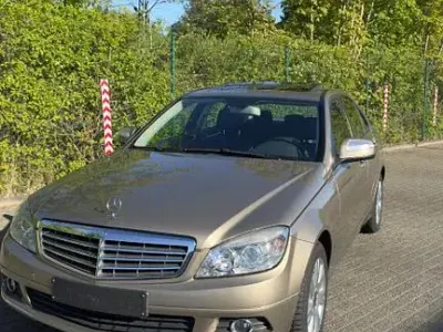 Gebraucht Mercedes C280 Elegance 231 PS (169 kW) 2007 Gold Limousine