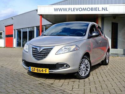 Gebraucht Lancia Ypsilon Platinum 80 PS (58 kW) 2015 Braun Kleinwagen