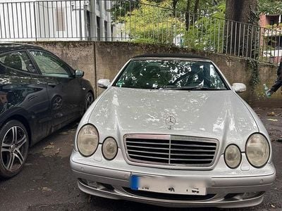Mercedes CLK230